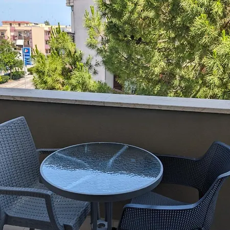 Conchiglia Rosa Apartament *